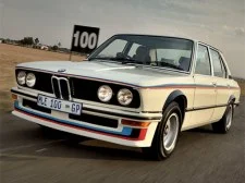 BMW 530 MLE Puzzle game background