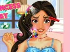 Latina Princess Spa Day game background