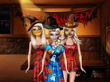 Spooky Halloween Dolls game background